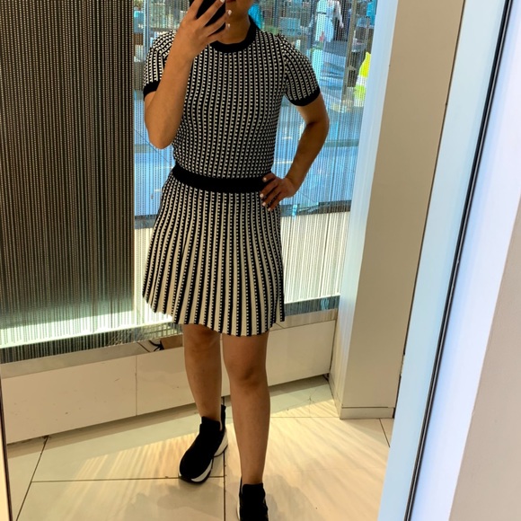 Michael Kors Printed Short Sleeve Sweater - Blk/Bone - Picture 7 of 7